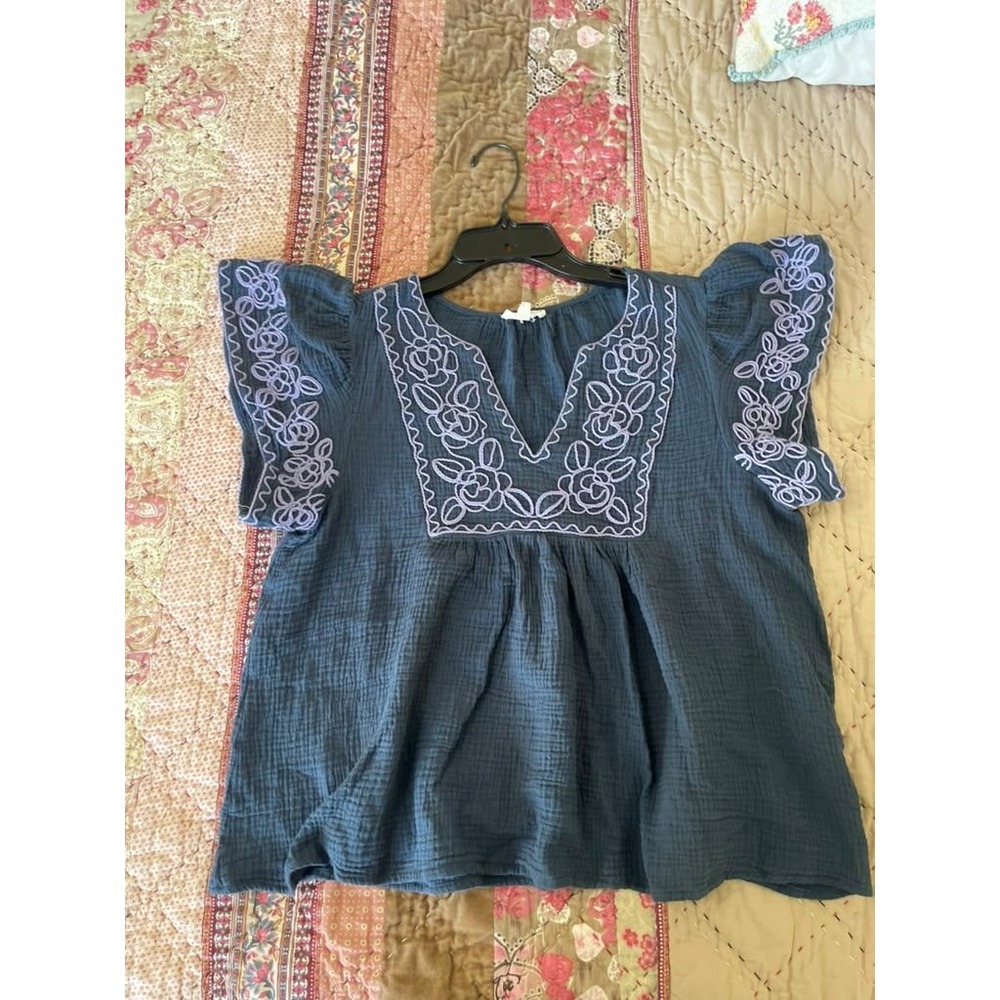 Easel Los Angeles Women Blue Embroidered Cotton Gauze Flutter Sleeve Boho Top M
